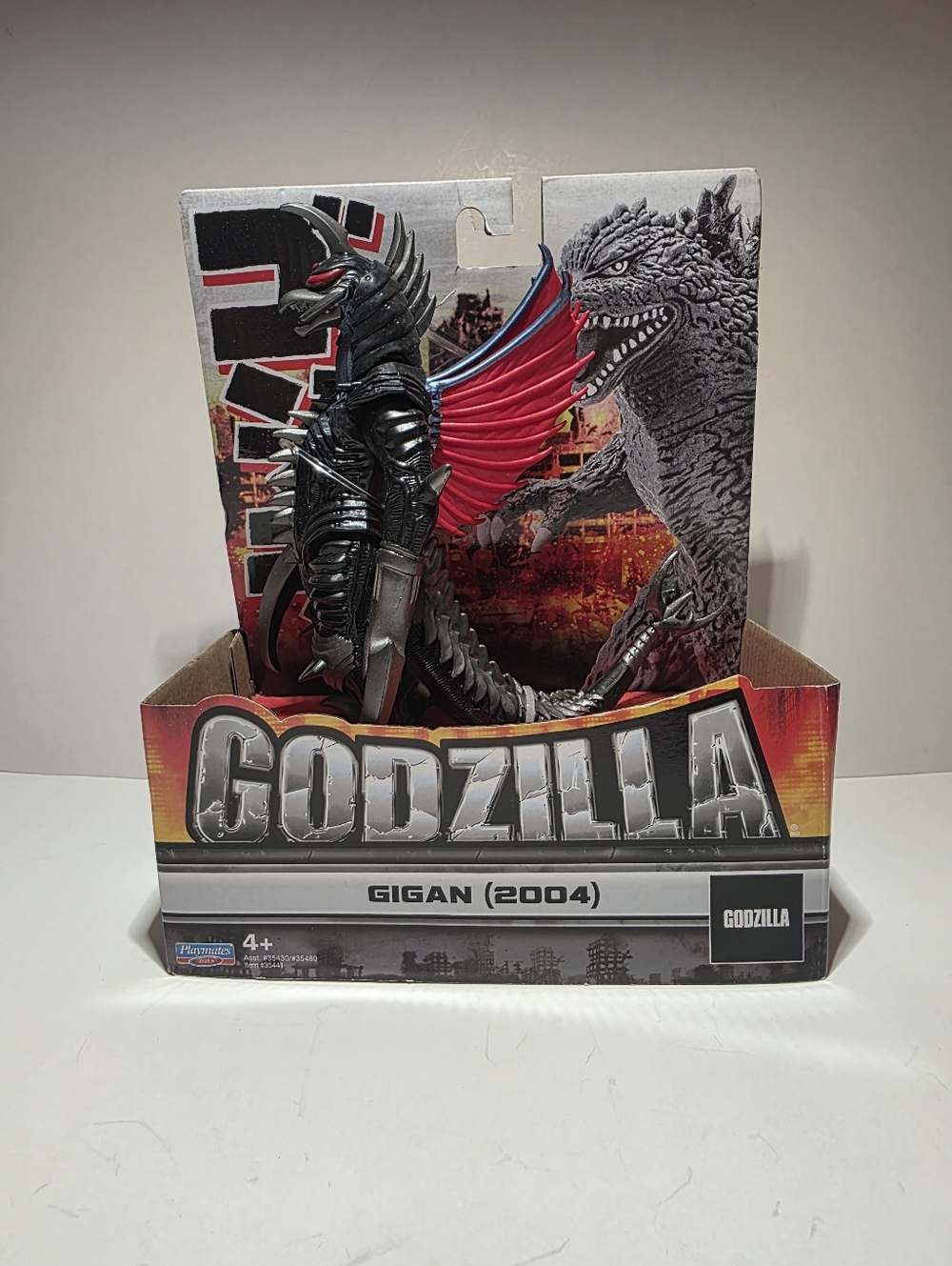 BNIB 2019 Playmates Toys Godzilla Gigan (2004) 7 inch Action Figure